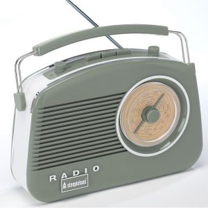 Steepletone Brighton Retro Radio – Sage Green Steepletone Brighton Retro Radio - Sage Green