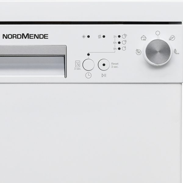 Nordmende Slimline 45cm Freestanding Dishwasher DW49WH