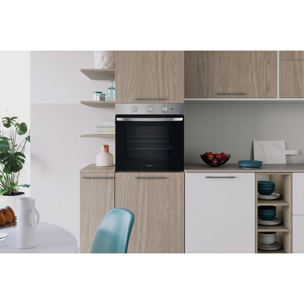 Indesit Built-in Single Oven | Inox | IO233XUK Indesit Built-in Single Oven | Inox | IO233XUK