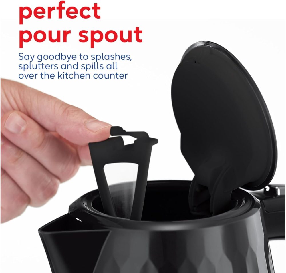 Russell Hobbs Honeycomb Kettle | Black | 26051 Russell Hobbs Honeycomb Kettle | Black | 26051