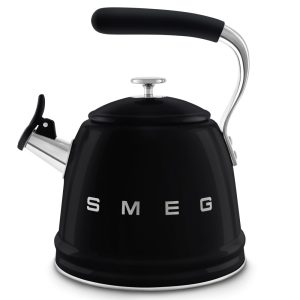 Smeg 50’s Style Whistling Kettle | Black | WKF01BL