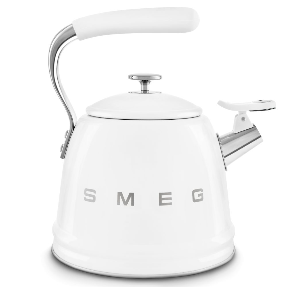 Smeg 50’s Style Whistling Kettle | White | WKF01WH Smeg 50’s Style Whistling Kettle | White | WKF01WH