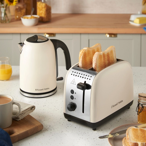 Russell Hobbs Classics Kettle | Jasmine | 28510 Russell Hobbs Classics Kettle | Jasmine | 28510
