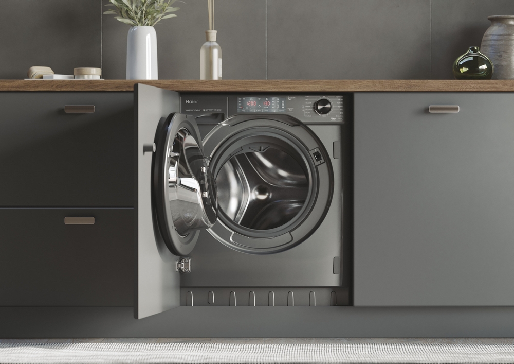Haier Integrated 9kg Washer/Heat Pump Tumble Dryer I 5kg Dry I HWDQ90B416FWBR Haier Integrated 9kg Washer/Heat Pump Tumble Dryer I 5kg Dry I HWDQ90B416FWBR
